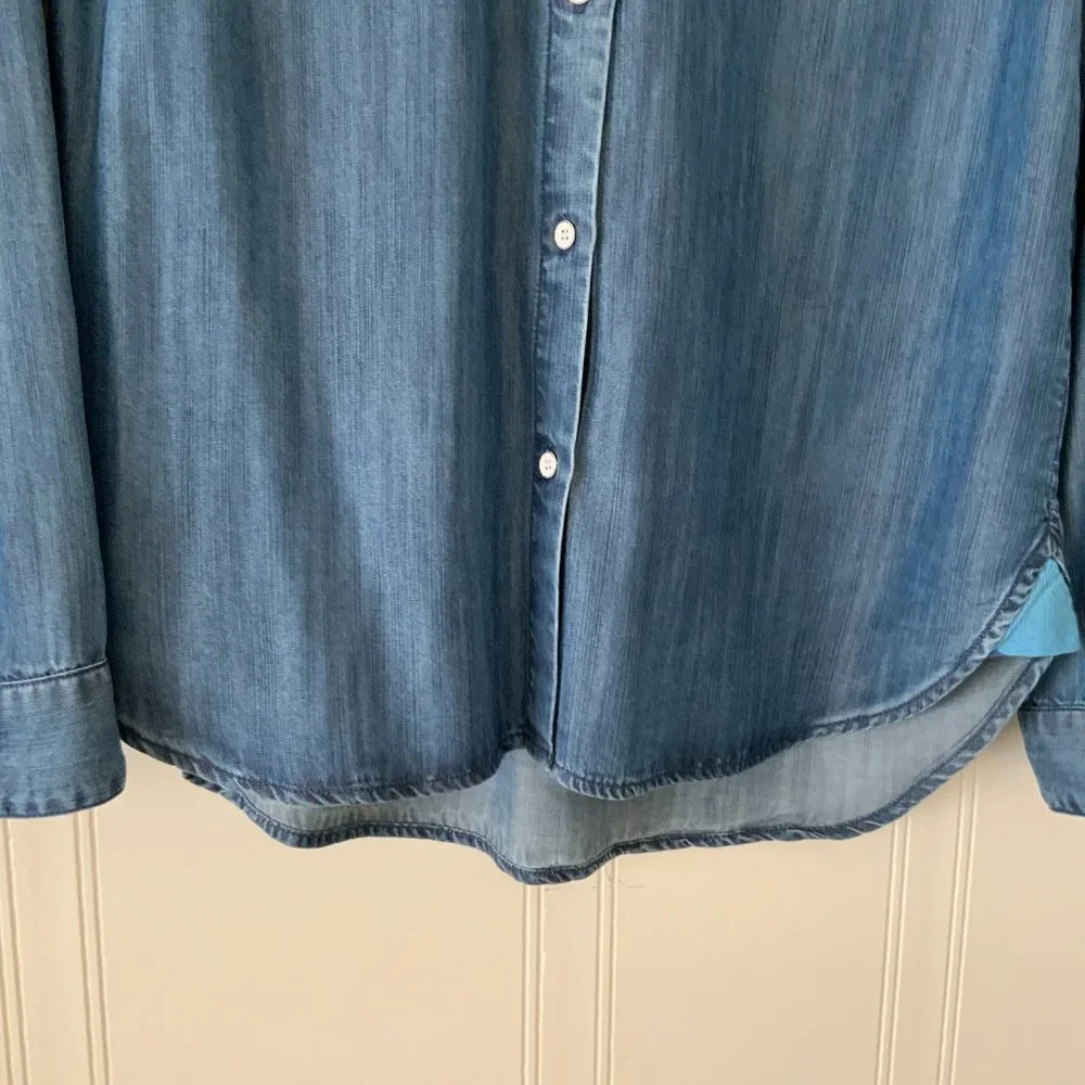 C & C California Blouse SZ M Blue Denim